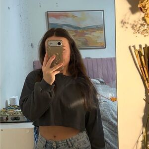 SHEIN Gray Long Sleeve Crop Top